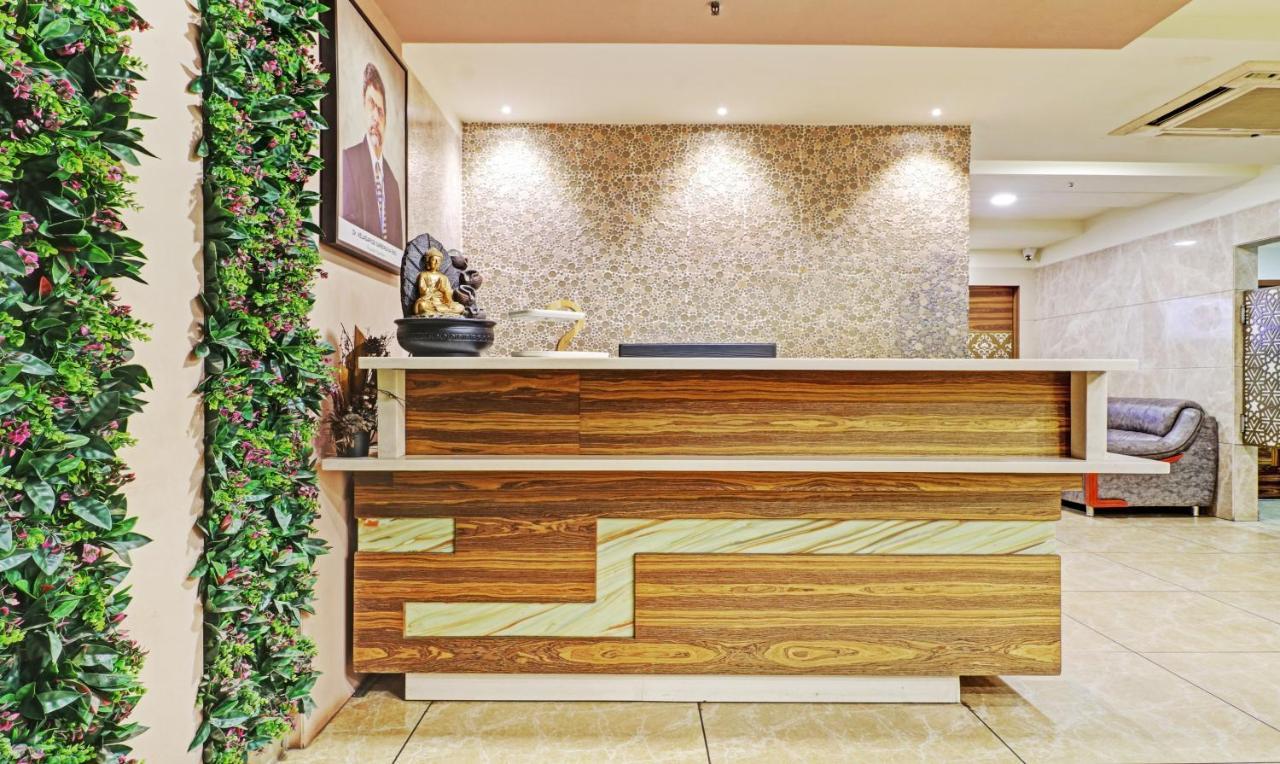Hotel Treebo Tryst Park N Vijayawāda Zewnętrze zdjęcie