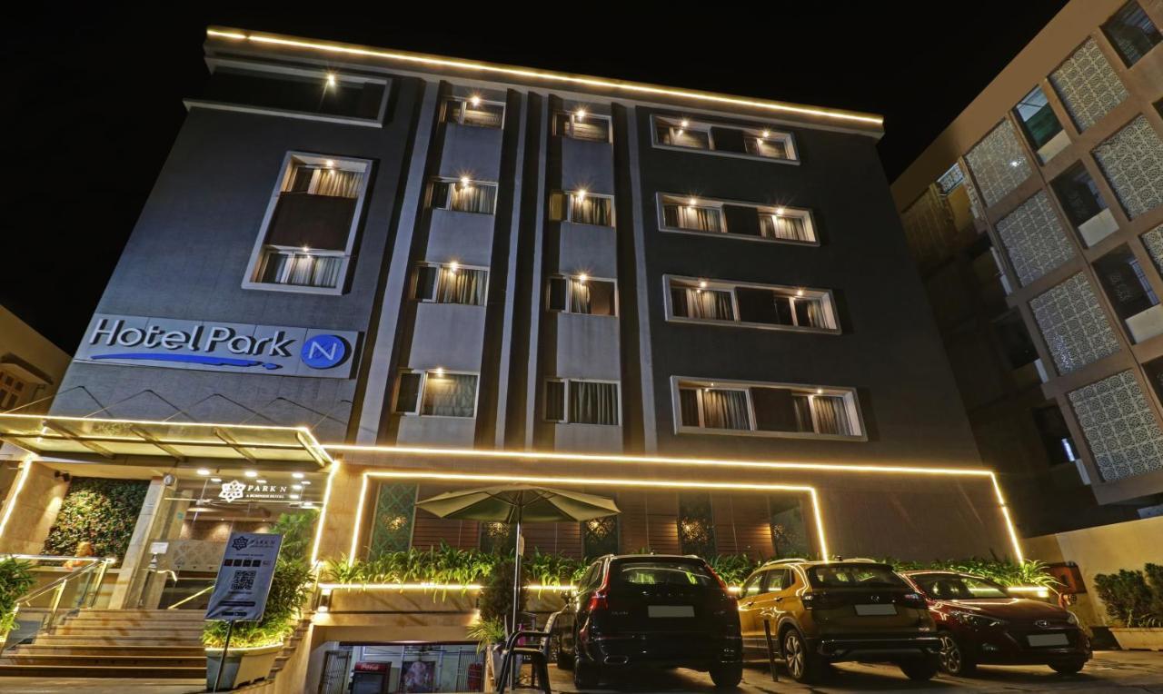 Hotel Treebo Tryst Park N Vijayawāda Zewnętrze zdjęcie