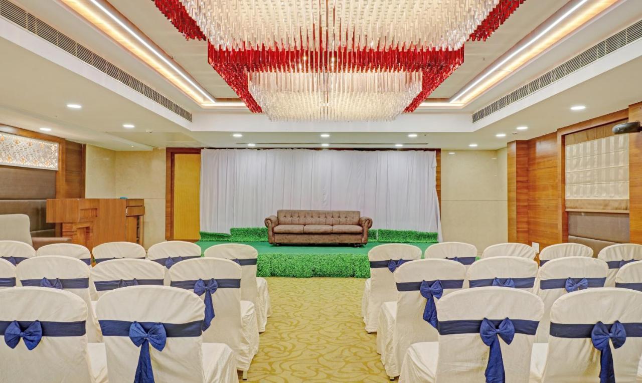 Hotel Treebo Tryst Park N Vijayawāda Zewnętrze zdjęcie